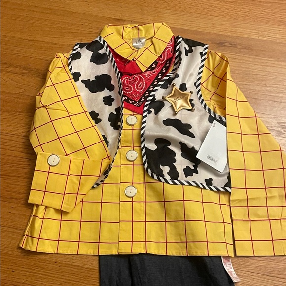 Disney woody costume Yellow and Red Checkered Shirt with Bandana - Picture 2 of 10